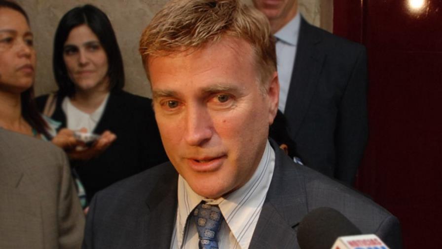 El embajador de Estados Unidos sugiere al país evitar la concentración de poder El embajador de Estados Unidos sugiere al país evitar la concentración de poder