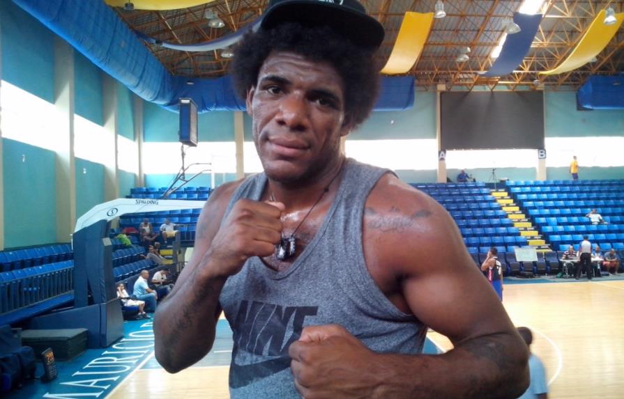 Félix Manuel Valera espera unirse a los grandes del boxeo de la República Dominicana