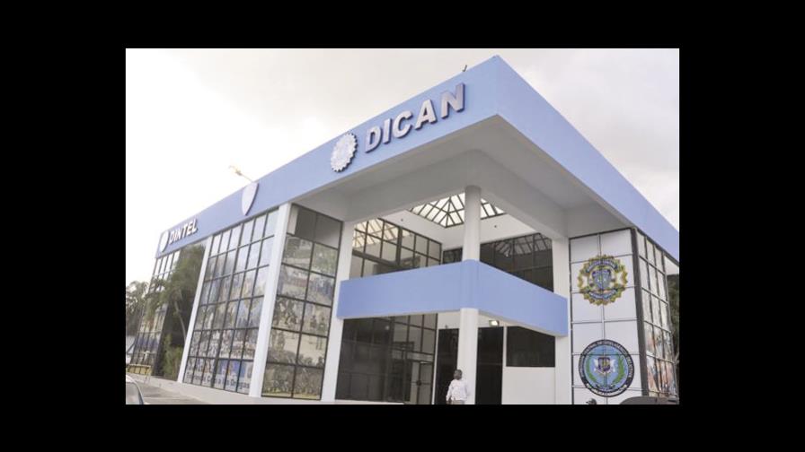 Policía confirma arresto de varios oficiales de la Dirección Central de Antinarcóticos