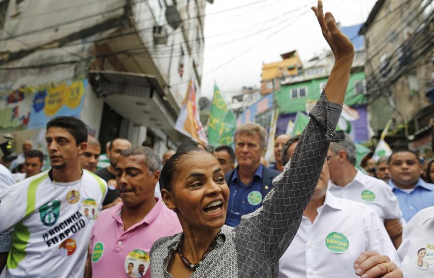 El partido de Rousseff se moviliza para contrarrestar el arrastre de Silva