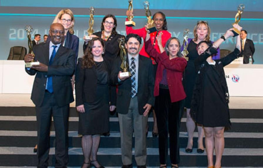 UIT y ONU Mujeres otorgan premio GEM-TECH 2014 a República Dominicana