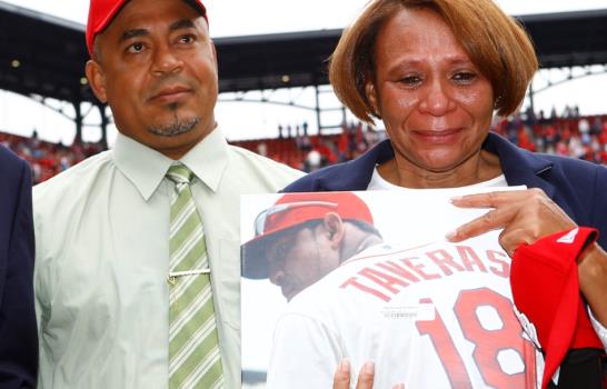 Bartolo Colón es el máximo ganador en la Liga Nacional; Cruz con un pie en la triple corona LA