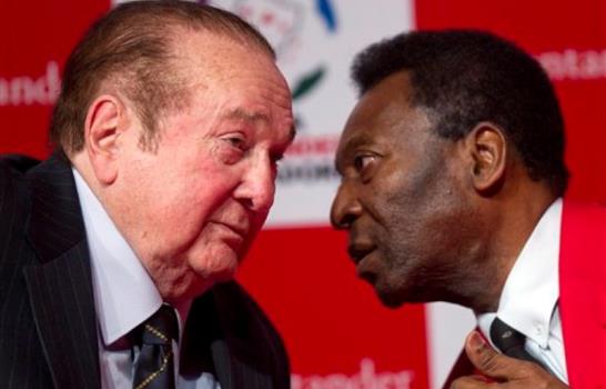 Prisión domiciliaria para Leoz, ex CONMEBOL; ex presidente sudafricano niega pago de sobornos