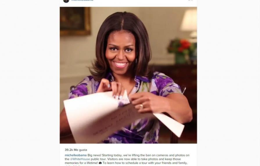 Michelle Obama anuncia que permitirán a visitantes tomar fotos en Casa Blanca