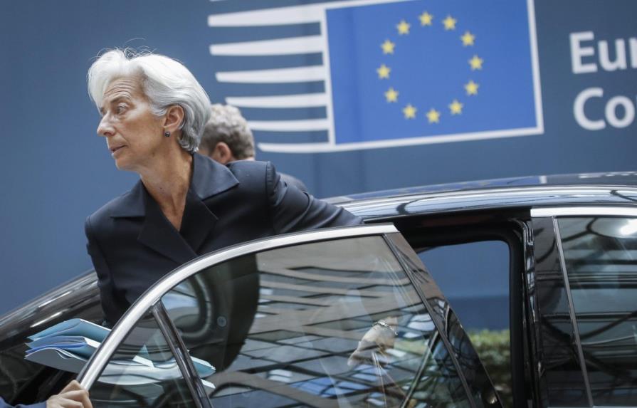 FMI: Prorrogar los pagos de Grecia no solucionaría la crisis