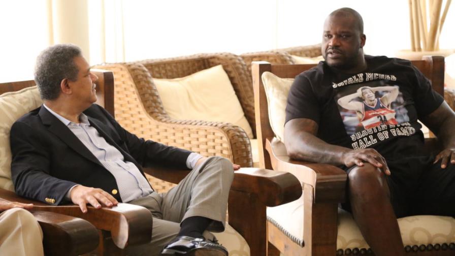 Leonel Fernández sostiene encuentro con Shaquille ONeal
