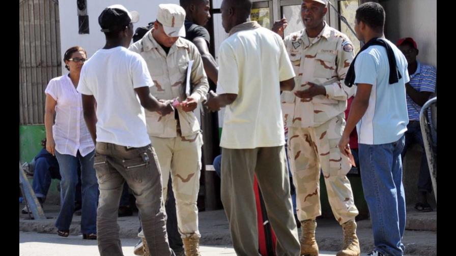 CESFRONT apresa más de 800 haitianos indocumentados