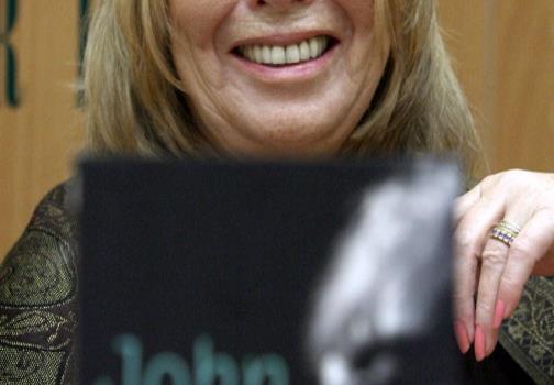 Muere a los 75 años la primera mujer de John Lennon, Cynthia Powell