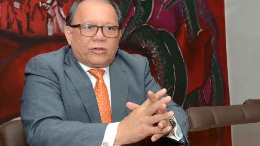 Salud Pública y el Colegio Médico Dominicano deciden reunirse hoy Salud Pública y el Colegio Médico Dominicano deciden reunirse hoy