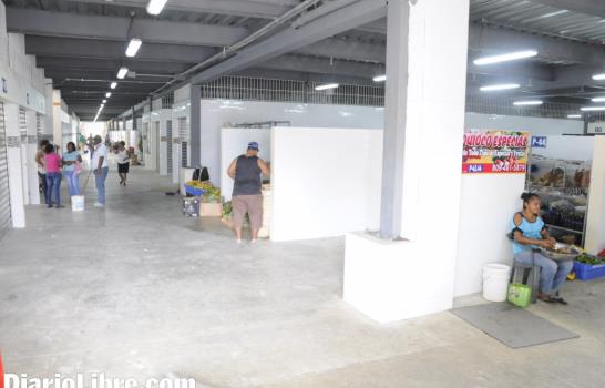 Se rehúsan a ocupar mercado de El Almirante