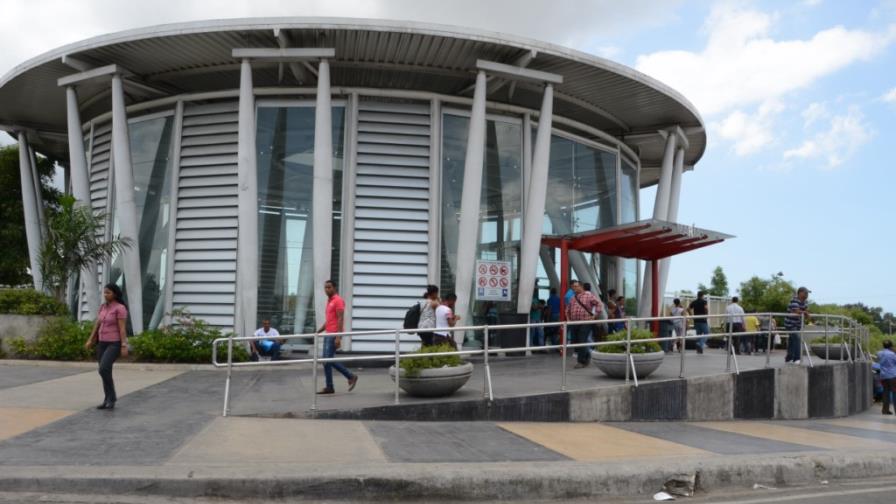 Falla en Línea 2 Metro Santo Domingo afectó servicio por unos treinta minutos