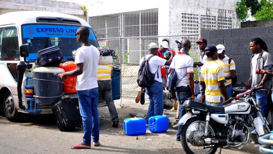 Nueva Democracia preocupada por las manipulaciones en Plan de Regularización