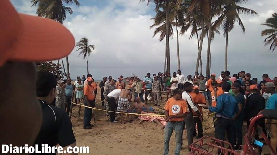 Cuatro turistas mueren ahogados en Bávaro Cuatro turistas mueren ahogados en Bávaro