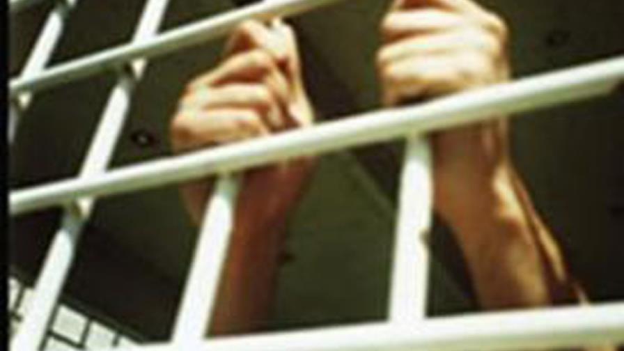 Apresan a un hombre que buscaban en La Romana Apresan a un hombre que buscaban en La Romana