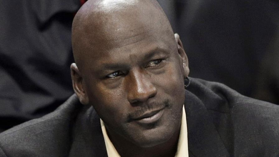 El exjugador de baloncesto Michael Jordan entra a formar parte de los más ricos