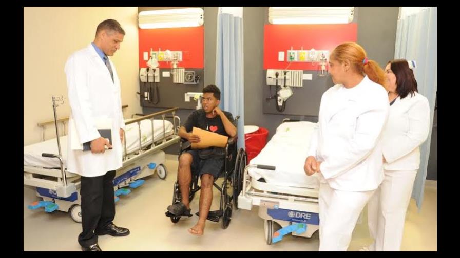 El Darío Contreras inicia servicios de emergencias, cirugías e internamientos