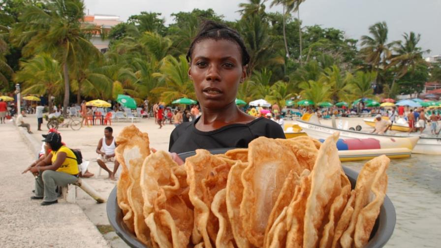 Comerciantes aprovechan la Semana Santa para más ventas
