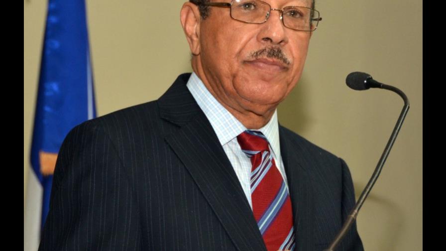 Temístocles Montás desmiente denuncia del diputado Arroyo