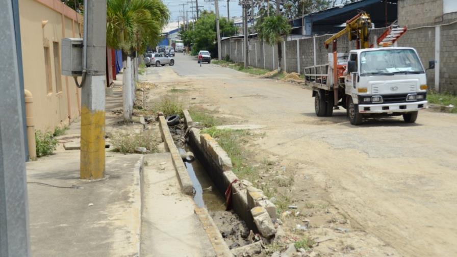 Se reactivan trabajos drenaje en Herrera