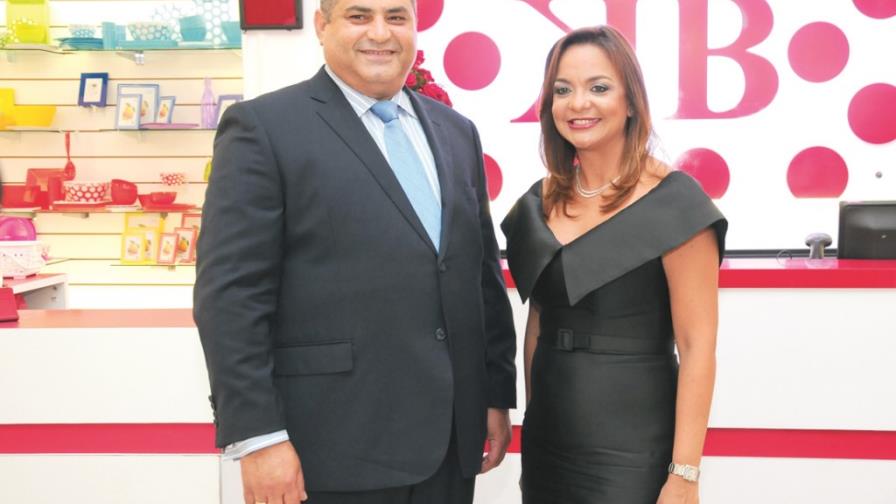 Tiendas KB celebra 21 aniversario