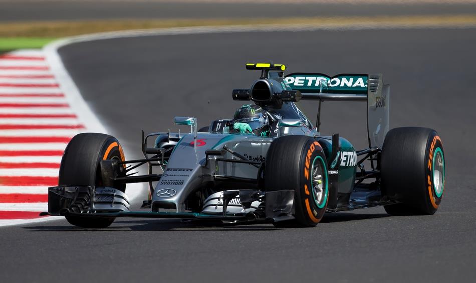 Nico Rosberg supera a Hamilton en 1ra práctica para GP británico