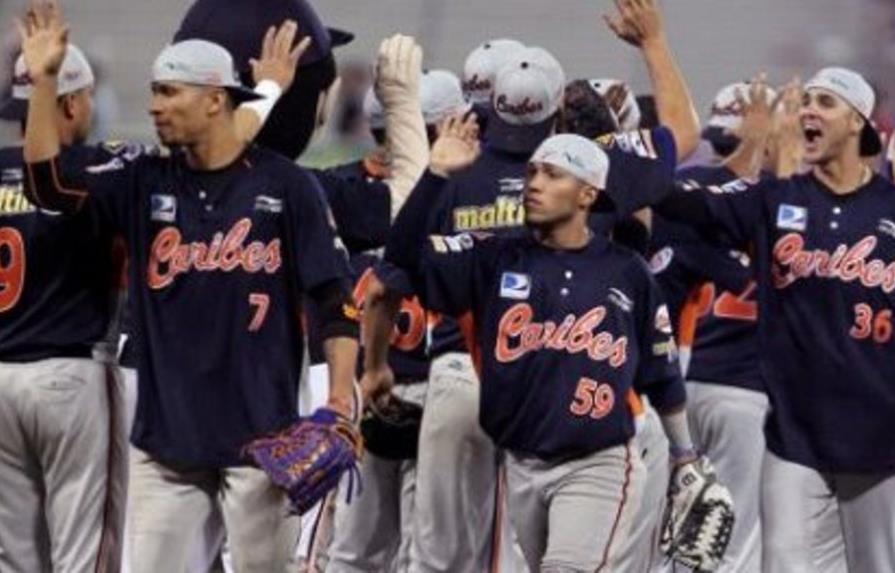 Daryl Thompson guía primera victoria de Venezuela en la Serie del Caribe