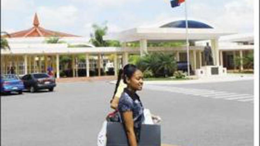 La UASD imparte un examen para residentes médicos