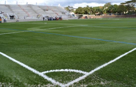 Ministro de Deportes pide apoyar Liga Profesional de Fútbol
