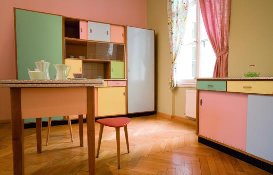 Muestran la historia de la cocina, desde la fogata hasta el diseño moderno Muestran la historia de la cocina, desde la fogata hasta el diseño moderno