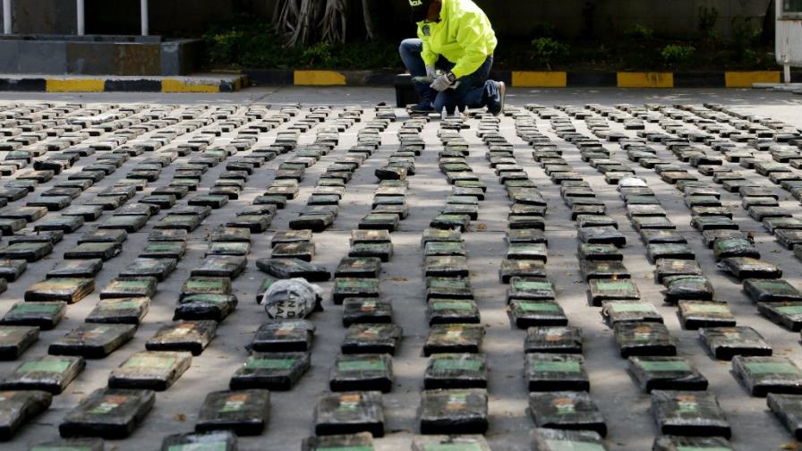 Colombia incauta casi una tonelada de cocaína que tenía como destino República Domincana