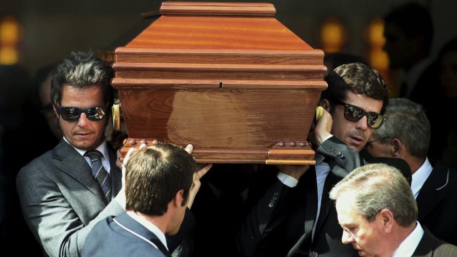 Honras fúnebres a Manoel de Oliveira en una iglesia de Oporto