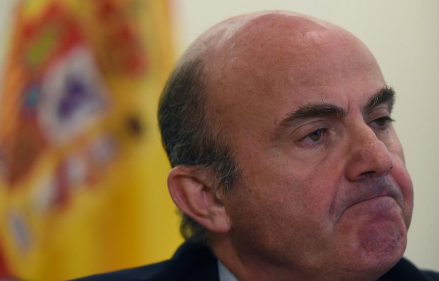 Tras salir de la recesión, España debe salir de la crisis, según De Guindos