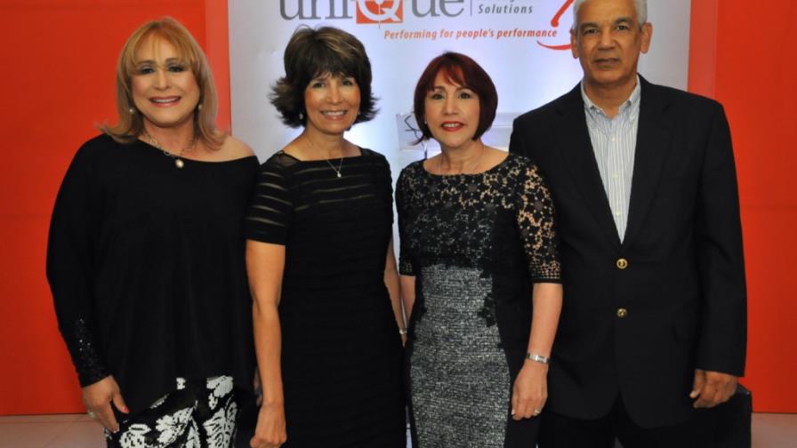 Unique celebra 15 años de servicios en el país