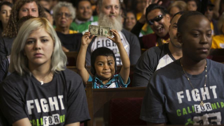 Los Ángeles se acerca al salario mínimo de 15 dólares