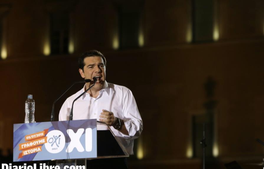 Tsipras pide a Grecia decir ‘no’ a ultimátum