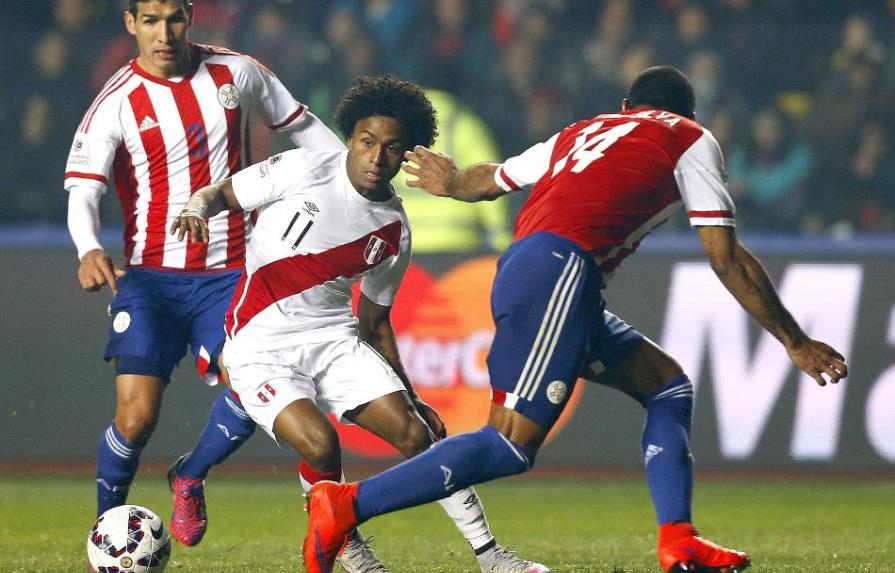 Perú vence 2-0 a Paraguay y es de bronce en la Copa América-2015