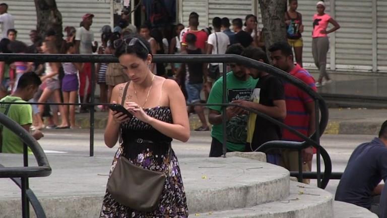 Conexión wifi de internet ya es una realidad en 16 ciudades cubanas