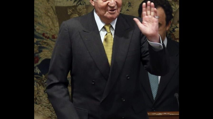 Juan Carlos I cumple 77 años mientras su hijo afianza su reinado