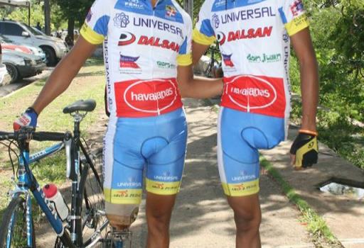 El gimnasta con pierna de “robot”