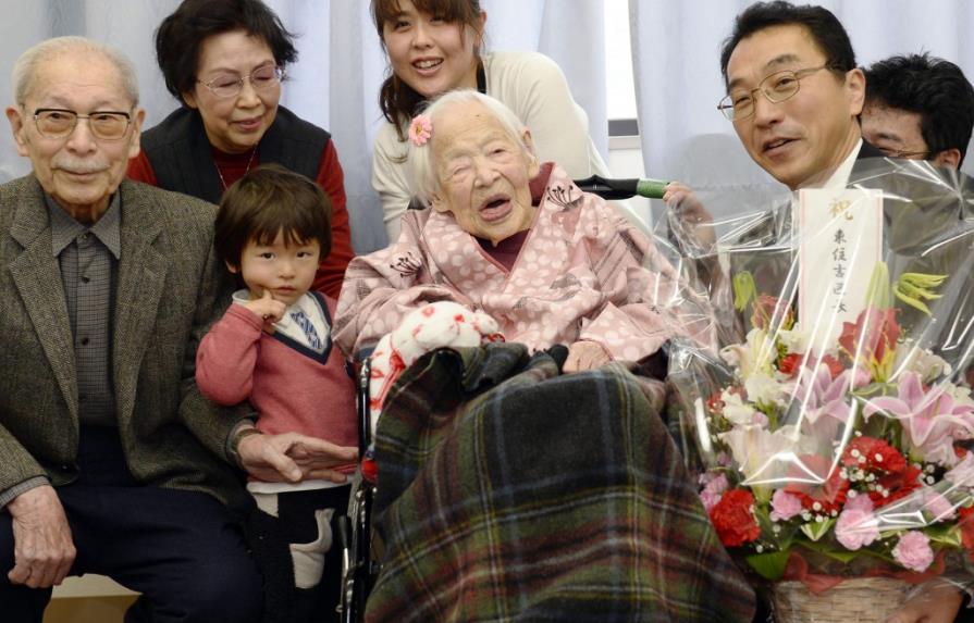 La persona más anciana del mundo celebra antes su cumpleaños