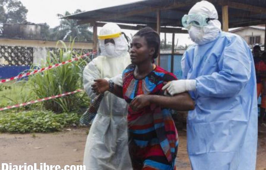 Hombres sobrevivientes ébola pueden transmitirlo