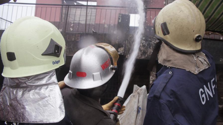 Al menos 150 muertos por explosión e inundación en Ghana