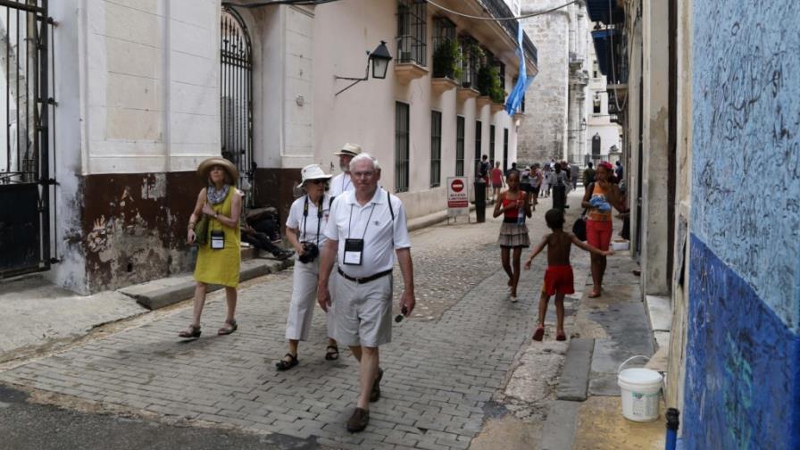 Siguen restricciones en viajes hacia Cuba