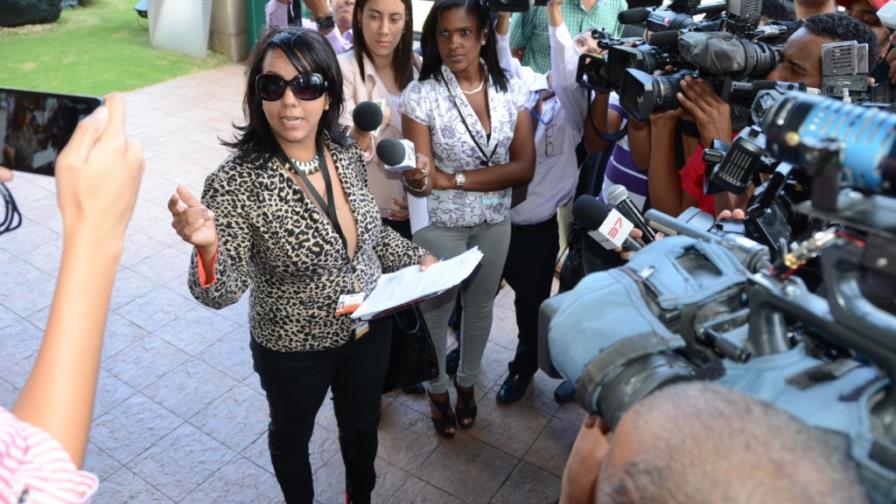 Destituyen a la alguacil que realizó el asalto-embargo a Diario Libre