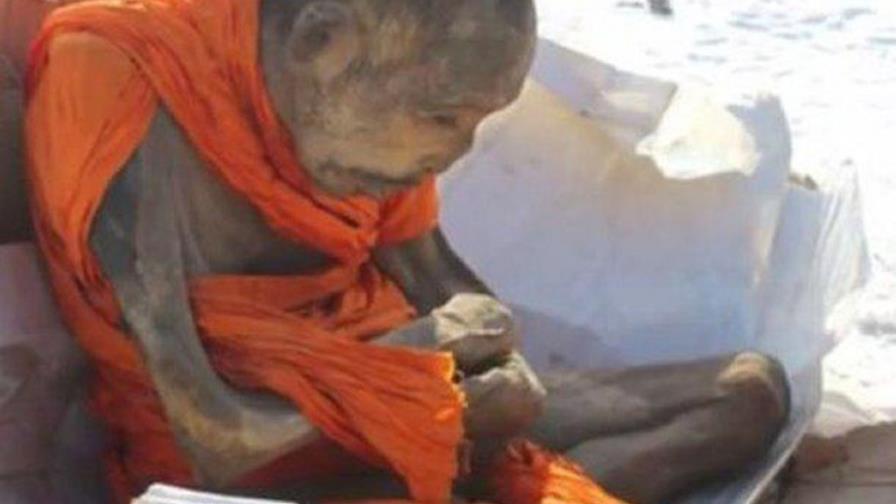 Un monje momificado en Mongolia lleva su meditación más allá de la muerte