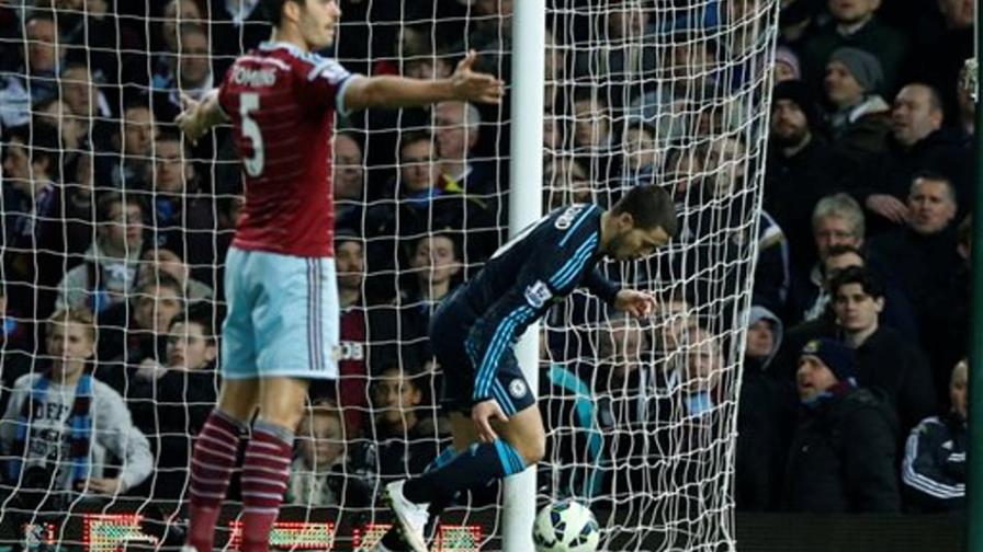 Chelsea conserva ventaja en la punta de la Premier