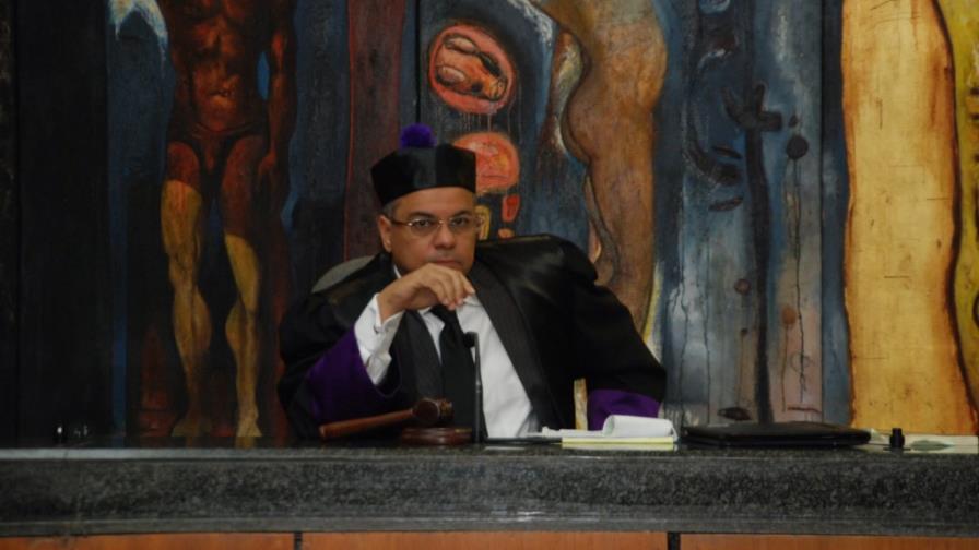 Juez de la Suprema Corte de Justicia se reserva el fallo en caso de avión Juez de la Suprema Corte de Justicia se reserva el fallo en caso de avión