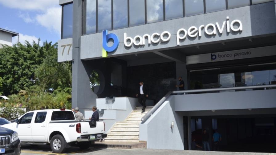 Another 13 included in Banco Peravia fraud
