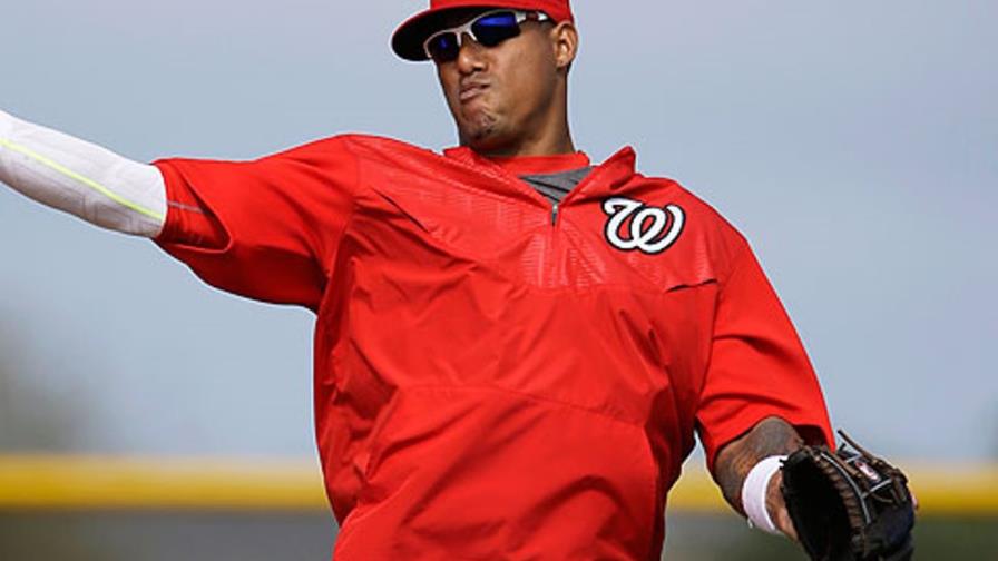 Yunel Escobar se gana elogios en los Nacionales