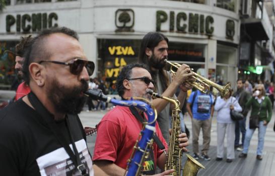 Música en las calles en defensa del arte ambulante